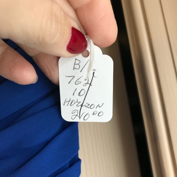 Dress Formal Short - Picture 6 of 9